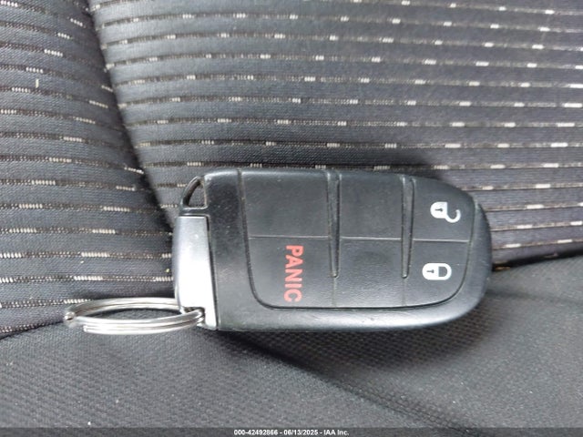 3C4PDCAB6FT559441 Dodge 2015