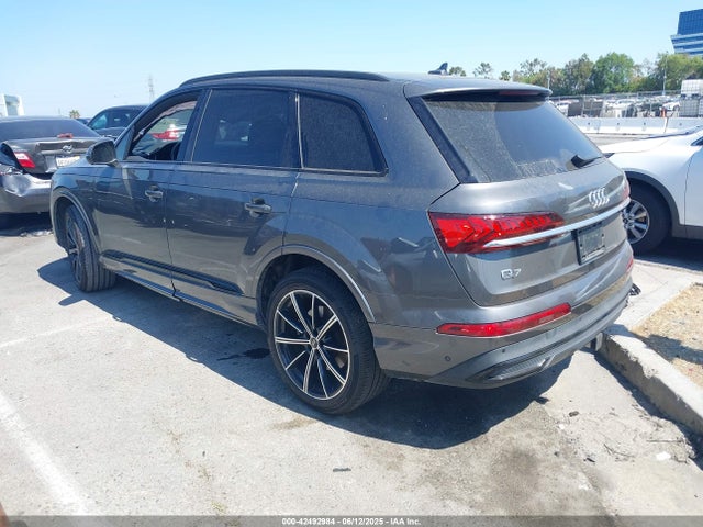 2021 AUDI Q7 WA1LXAF75MD013368 Photo 2