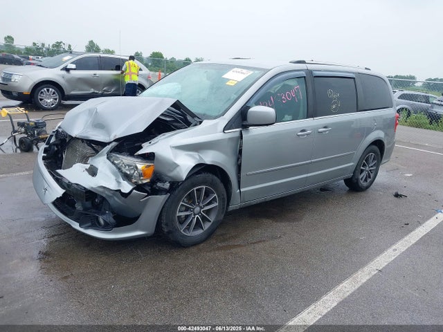 Dodge 2017 2017 2C4RDGCG6HR858698 Image 2