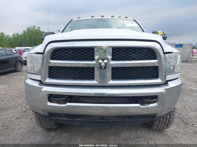 3C6UR5CL7EG320453 RAM 2500