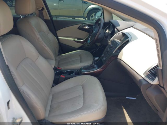 1G4PS5SK4E4222573 Buick lea