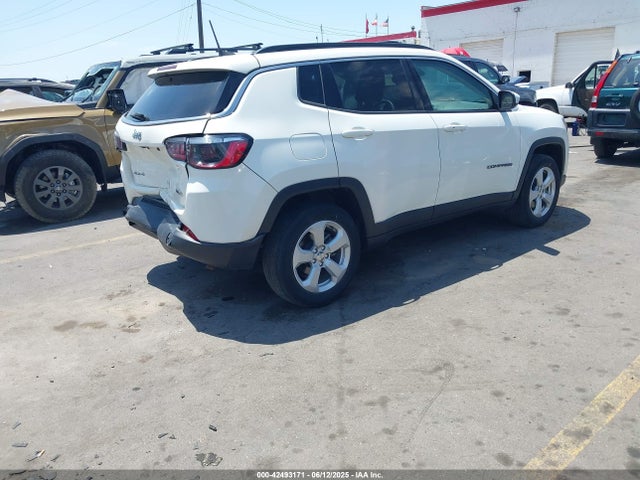 Jeep Compass 2021 3C4NJDBB9MT560794 Image 4