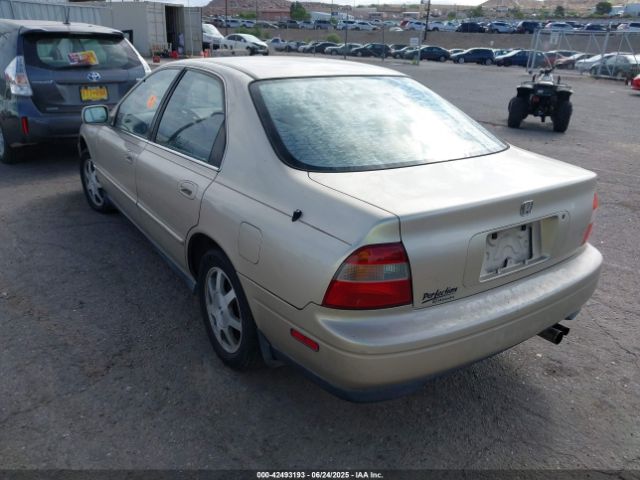 1995 HONDA ACCORD JHMCD5557SC000290 Photo 2