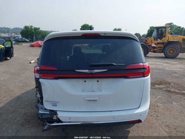 2C4RC1BGXPR509365 Chrysler 2023