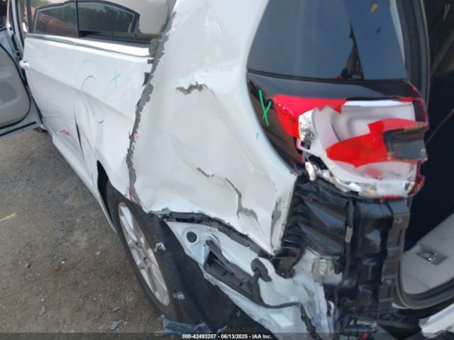 2023 CHRYSLER PACIFICA 2C4RC1BGXPR509365 Photo 5