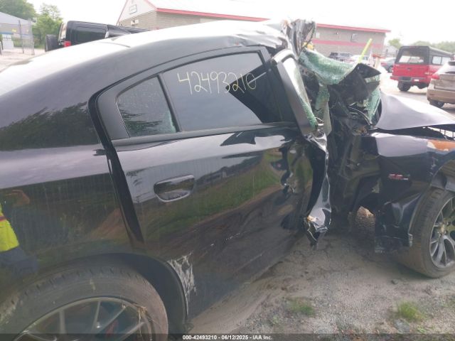2C3CDXEJ8GH179362 Dodge Charger Srt 392