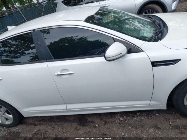 KNAGM4A7XF5599309 KIA Optima Lx