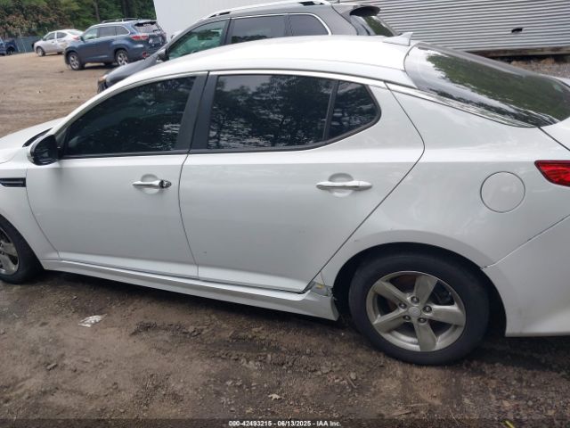 KNAGM4A7XF5599309 KIA Optima Lx