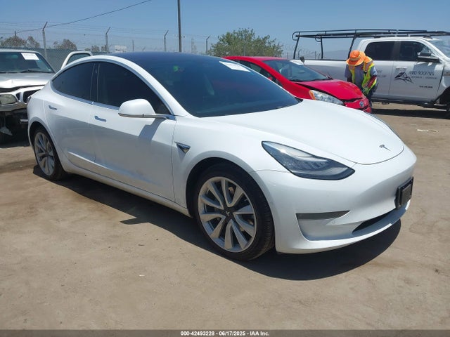 2018 TESLA MODEL 3 5YJ3E1EB8JF092444 Photo 0