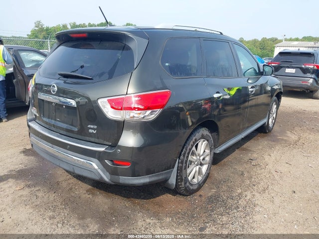 42493235 :رقم المزاد ، 5N1AR2MM4FC697551 vin ، 2015 Nissan Pathfinder Sv مزاد بيع