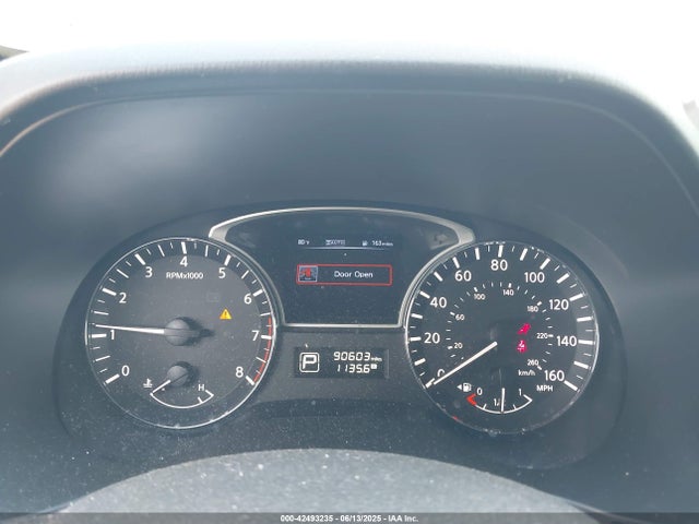 42493235 :رقم المزاد ، 5N1AR2MM4FC697551 vin ، 2015 Nissan Pathfinder Sv مزاد بيع
