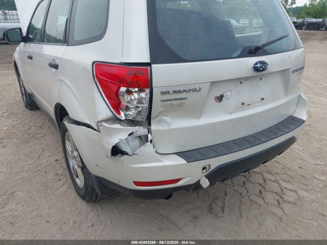 2013 SUBARU FORESTER JF2SHABC1DH433348 Photo 5