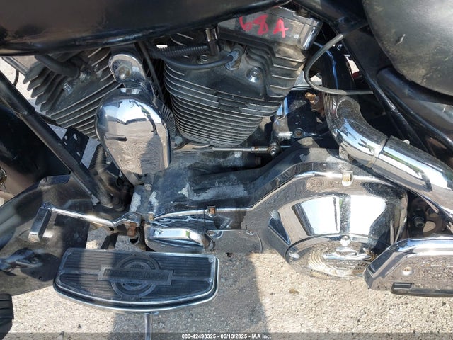 2004 HARLEY-DAVIDSON FLHTCUI 1HD1FCW104Y615660 Photo 8