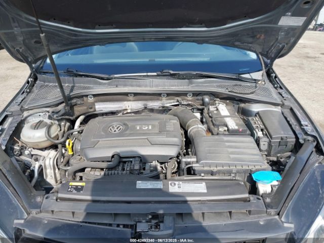 3VW817AUXFM023721 Volkswagen 2015