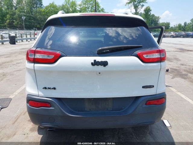 1C4PJMCB2GW372592 Jeep Cherokee Latitude