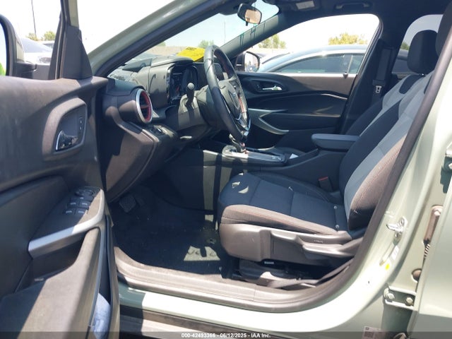 KL77LGE22RC170328 Chevrolet lih