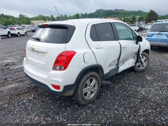2022 CHEVROLET TRAX KL7CJNSM2NB513931 Photo 3