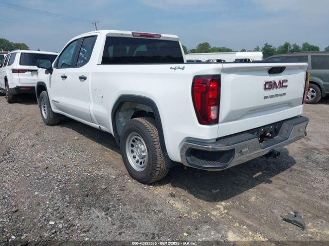 2022 GMC SIERRA 1500 1GTRUAEK1NZ543579 Photo 2