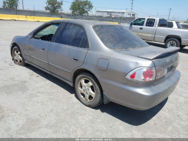 2000 HONDA ACCORD JHMCG6679YC029828 Photo 2
