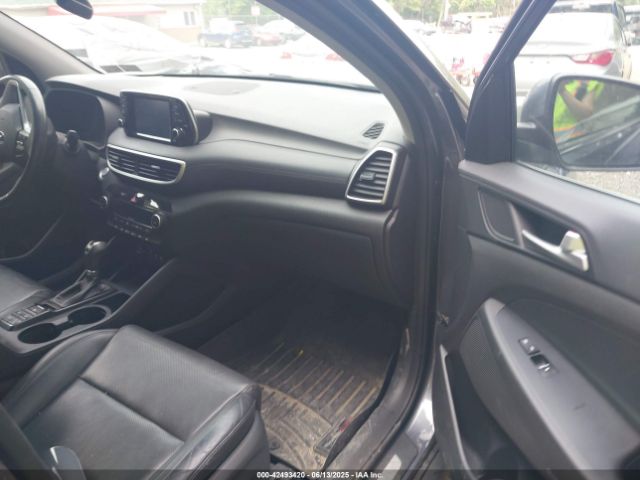 2019 HYUNDAI TUCSON KM8J3CAL8KU030179 Photo 4