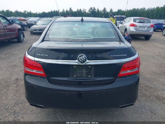 1G4GB5G32EF266335 Buick lfx
