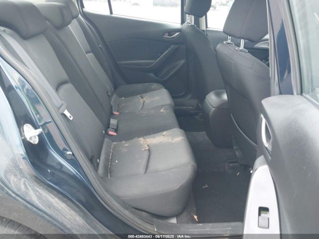 2018 MAZDA MAZDA3 3MZBN1U70JM221634 Photo 7