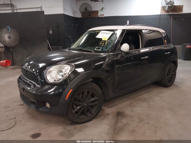 2013 MINI COUNTRYMAN WMWZC3C53DWP21341 Photo 1