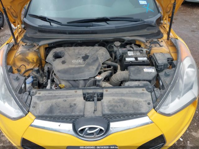 2016 HYUNDAI VELOSTER KMHTC6AD5GU262295 Photo 9