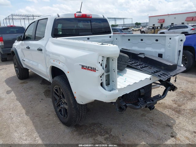 42493511 :رقم المزاد ، 1GCPTEEKXR1321385 vin ، 2024 Chevrolet Colorado 4wd Trail Boss مزاد بيع