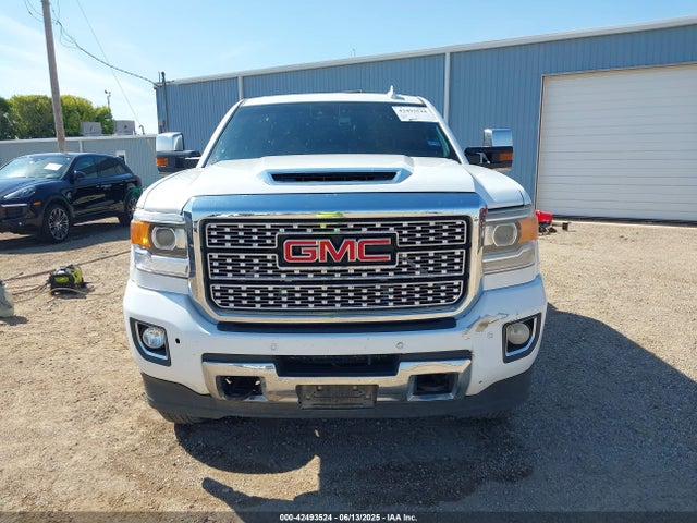 GMC lml 2015 1GT120E89FF540031 Image 12
