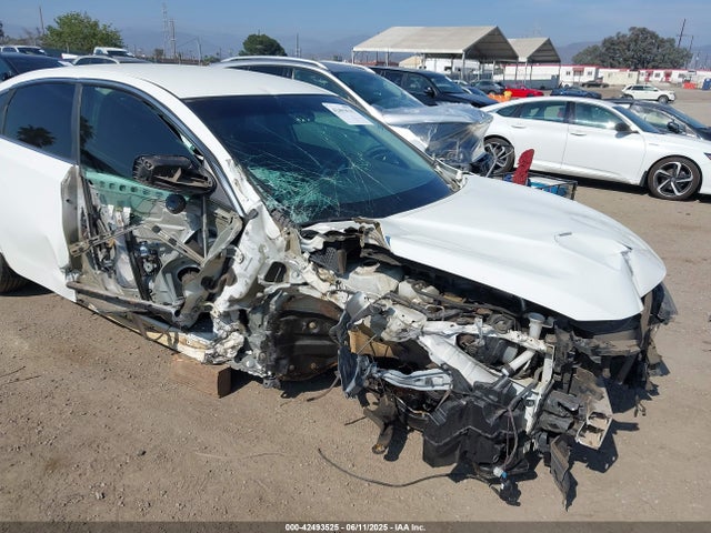 1N4AL3AP9GC254023 Nissan 2016
