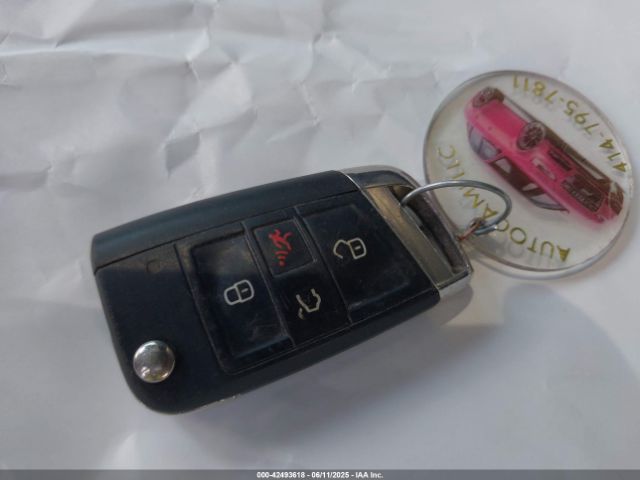 3VW5T7AU6FM074971 Volkswagen GTI