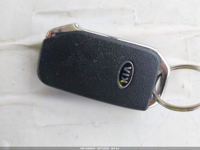 2020 KIA SOUL KNDJ63AU0L7021562 Photo 10