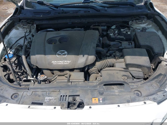 JM1BM1N71G1283330 Mazda pe