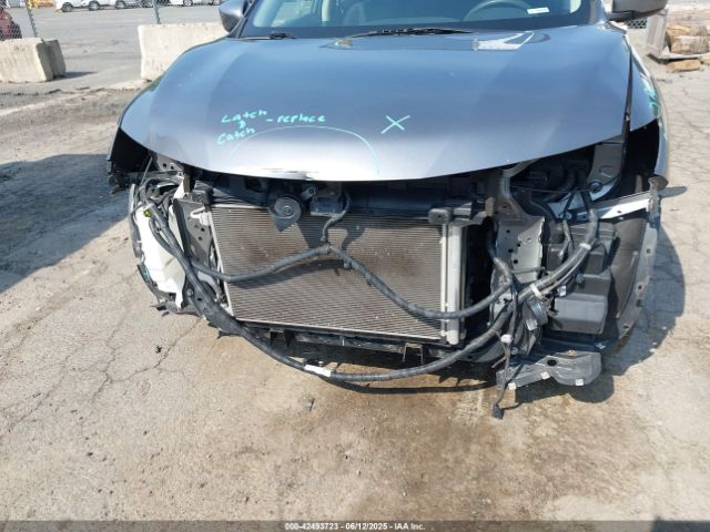 2017 NISSAN ROGUE KNMAT2MV1HP527951 Photo 5