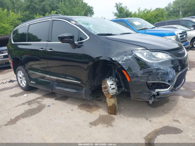 2017 CHRYSLER PACIFICA 2C4RC1BG4HR713161