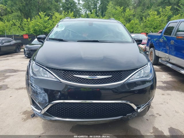 Chrysler Pacifica 2017 2C4RC1BG4HR713161 Image 13