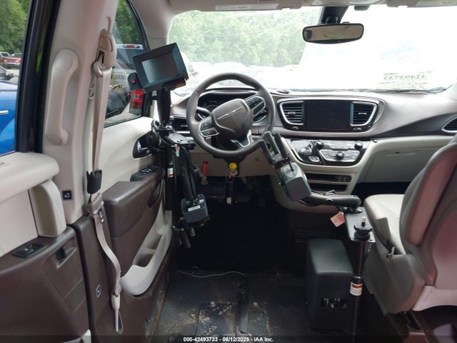 Chrysler Pacifica 2017 2C4RC1BG4HR713161 Image 20