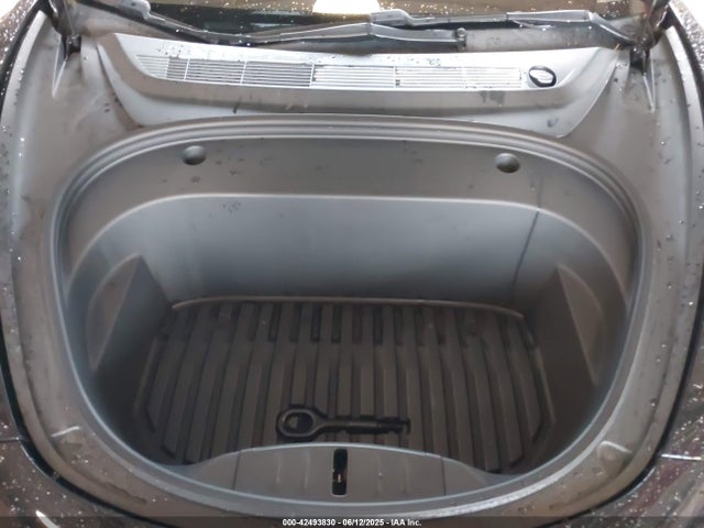 2021 TESLA MODEL 3 5YJ3E1EA7MF986818 Photo 9