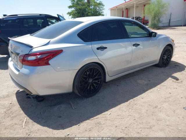 2018 NISSAN ALTIMA 1N4AL3AP4JC203035 Photo 3