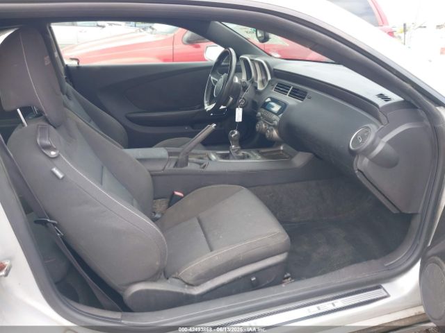 2010 CHEVROLET CAMARO 2G1FS1EW1A9197543 Photo 4
