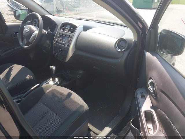 3N1CN7AP5JL825459 Nissan Versa 1.6 Sv