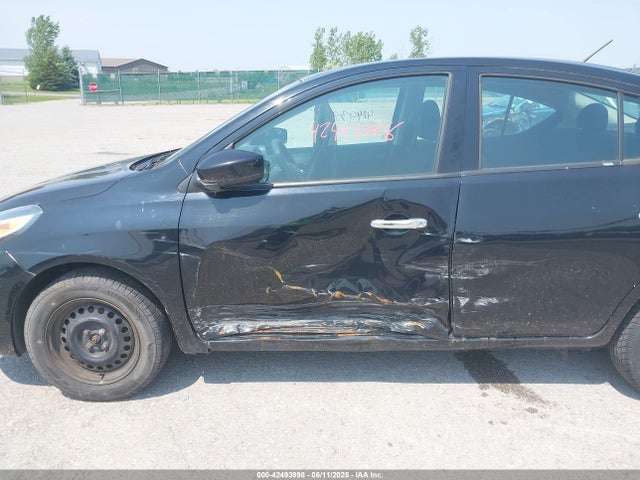 3N1CN7AP5JL825459 Nissan Versa 1.6 Sv