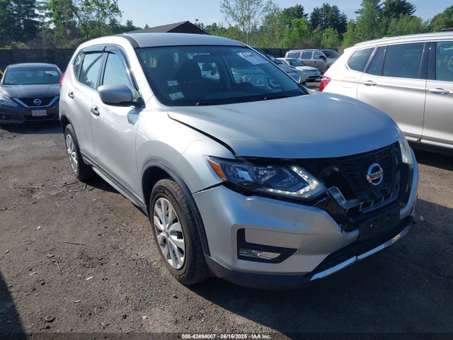 Nissan 2017 2017 JN8AT2MV7HW004332 Image 13