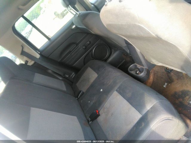 1C4NJPBB4ED853771 Jeep Patriot Sport