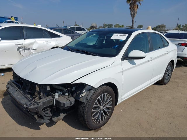 Volkswagen 1.4 tsi 2019 3VWC57BUXKM078340 Image 2