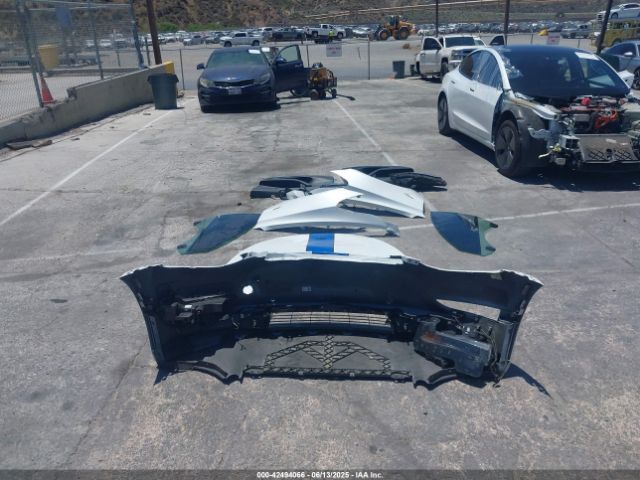 5YJ3E1EA3MF923537 Tesla 2021