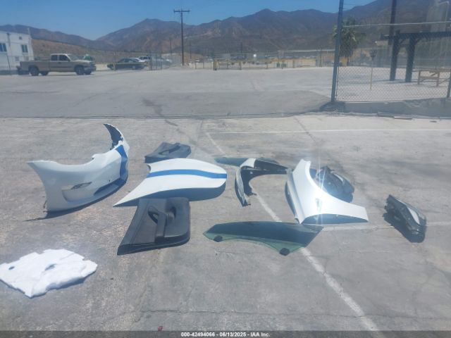 5YJ3E1EA3MF923537 Tesla 2021