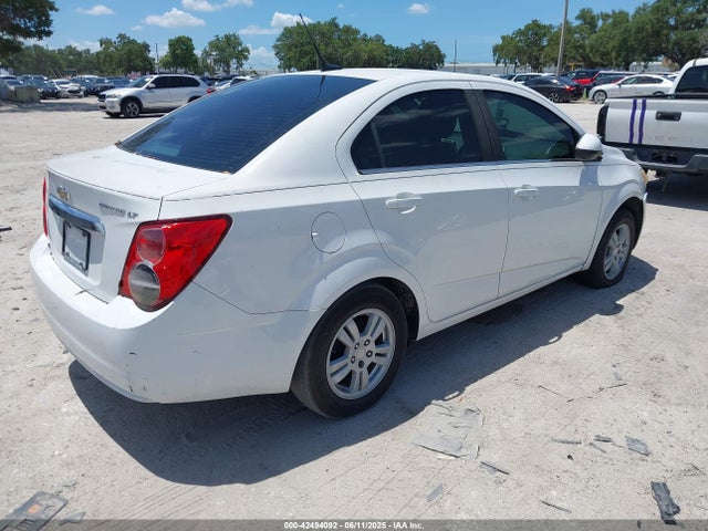 1G1JC5SH3E4118953 Chevrolet Sonic Lt Auto