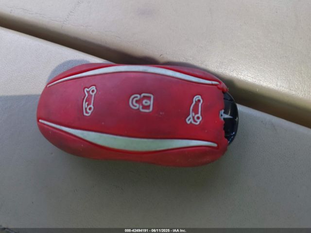 2015 TESLA MODEL S 5YJSA1H2XFFP71867 Photo 10